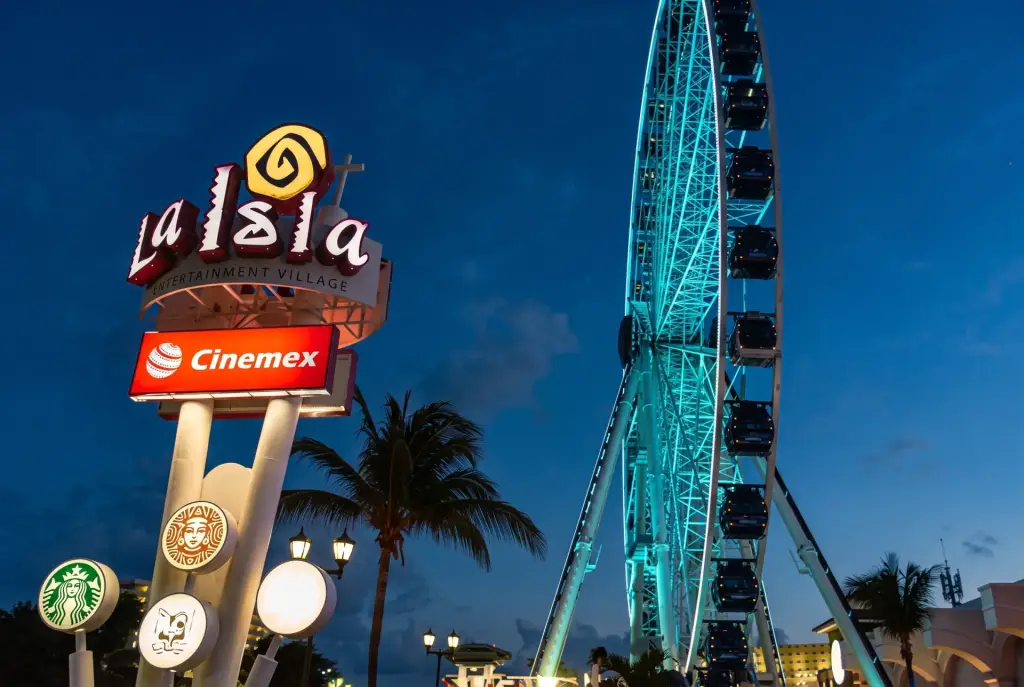 La Isla Shopping Village & Rueda Gigante