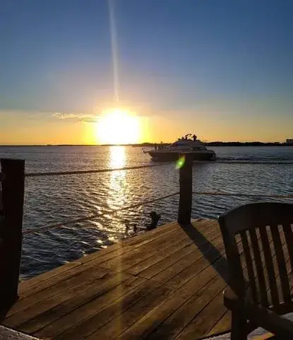 Laguna Nichupté: Terrazas & Sunset Lounges (Km 12 - 14)